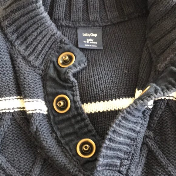 Baby GAP Sweater Outfit - Picture 3 of 4